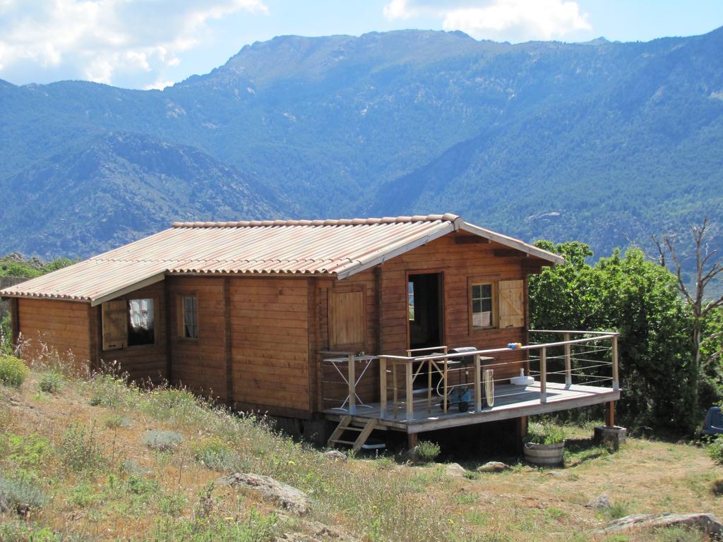 Vila Les Chalets De Lozzi Calacuccia Pokoj fotografie