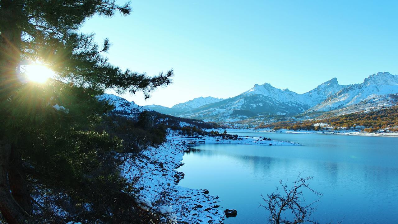 Vila Les Chalets De Lozzi Calacuccia Exteriér fotografie